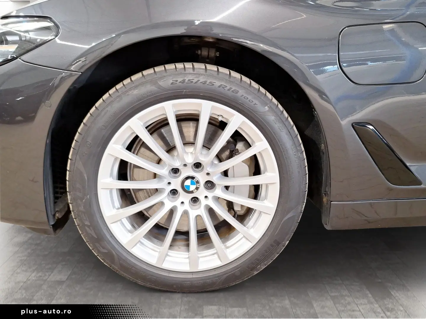 BMW 530e Ventilation 360 H&K Sunroof