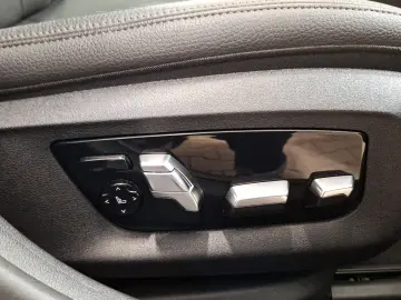 BMW 530e Ventilation 360 H&K Sunroof