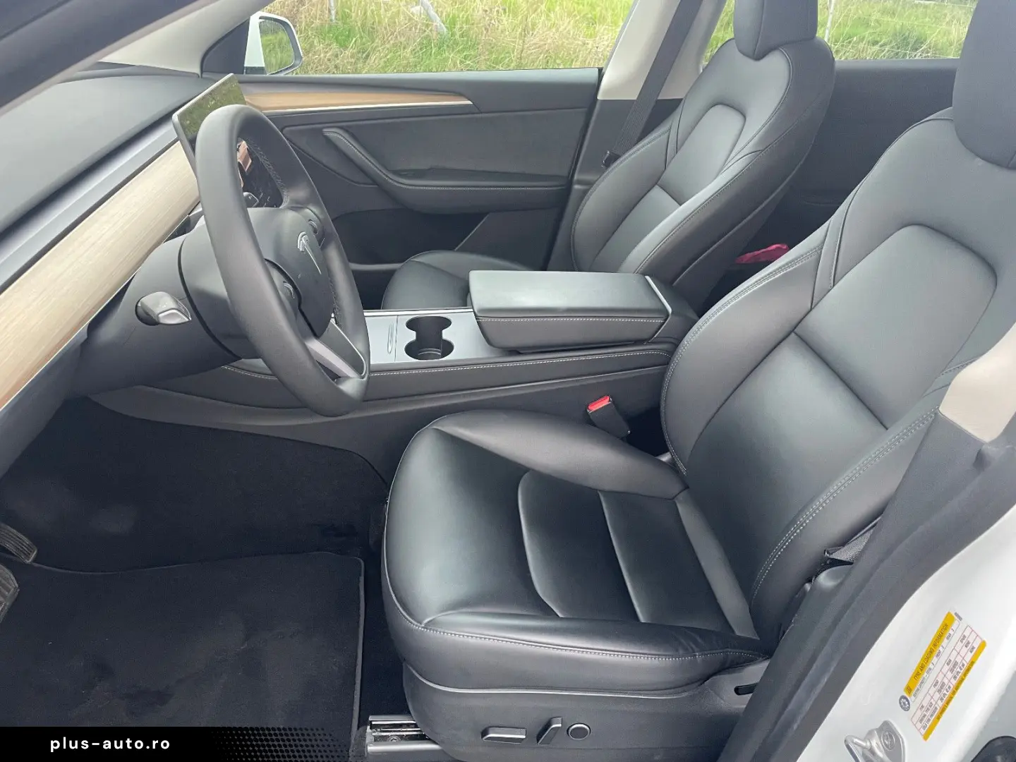 TESLA Model Y Long Range Dual AWD 20 Zoll