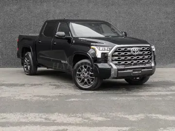 Toyota Tundra Platinum CrewMax