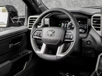 Toyota Tundra Platinum CrewMax