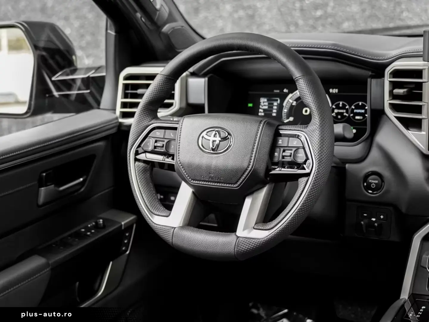 Toyota Tundra Platinum CrewMax
