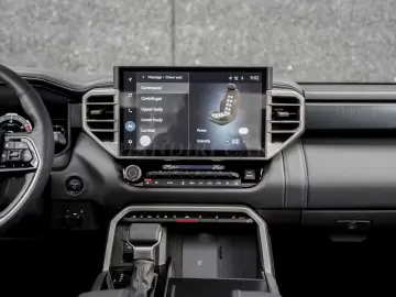 Toyota Tundra Platinum CrewMax