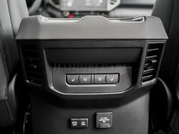 Toyota Tundra Platinum CrewMax