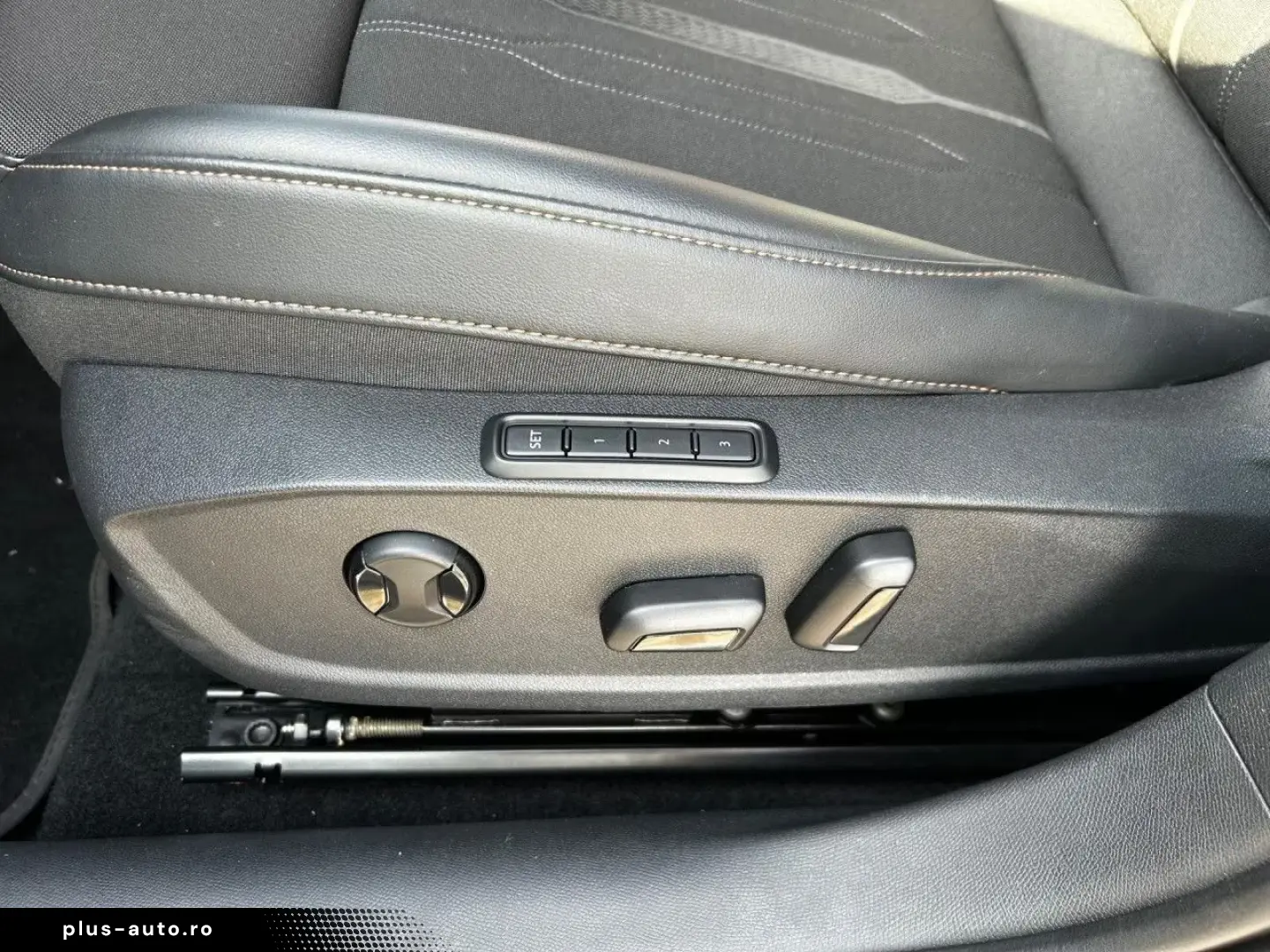 Cupra Formentor 2.0 TSI 4Drive VZ ACC SuView PanoD.AHK