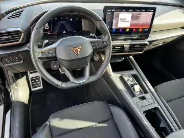 Cupra Formentor 2.0 TSI 4Drive VZ ACC SuView PanoD.AHK