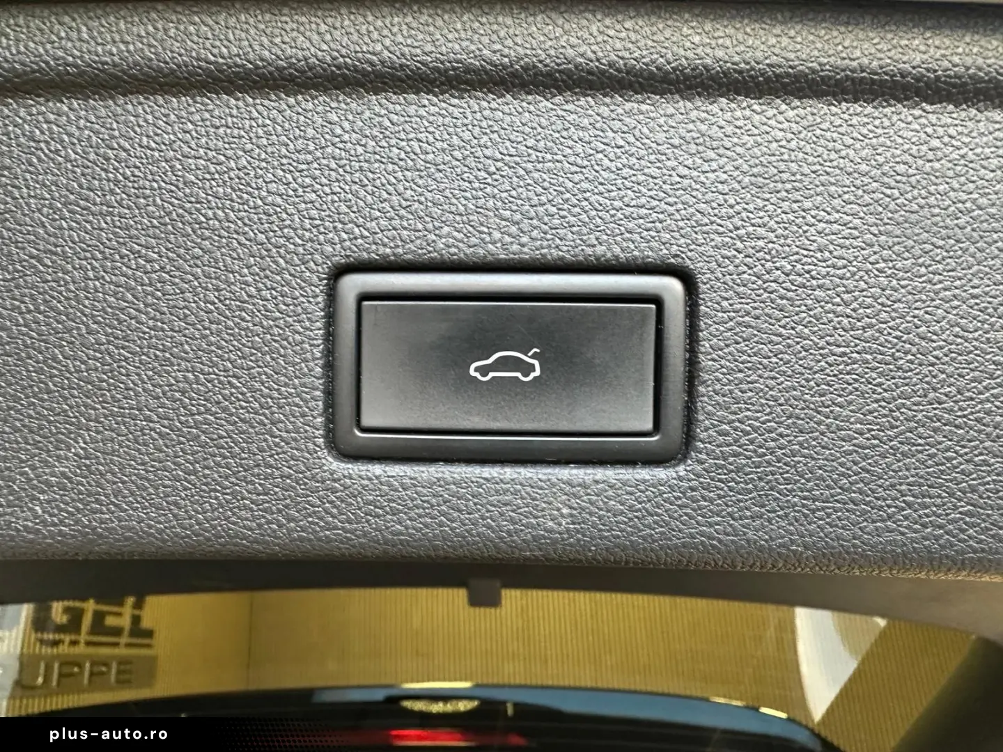 VW Touareg 3.0 V6 TDI 4M R-Line NAVI LEDER SHZ