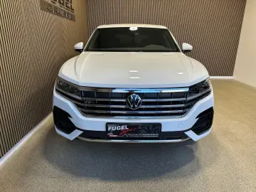 VW Touareg 3.0 V6 TDI 4M R-Line NAVI LEDER SHZ