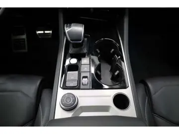 VW Touareg 3.0 TDI V6 4Motion R-Line DCP NAV  LED