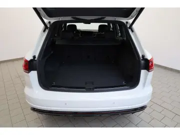 VW Touareg 3.0 TDI V6 4Motion R-Line DCP NAV  LED