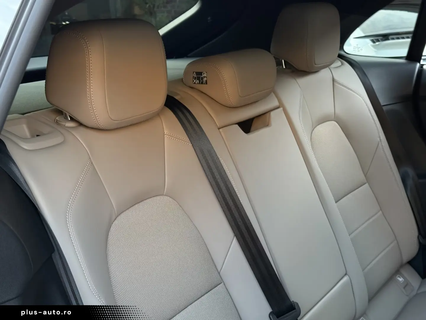 Porsche Macan 4 22 ZOLL MACAN SPORT PANORAMA MATRIX