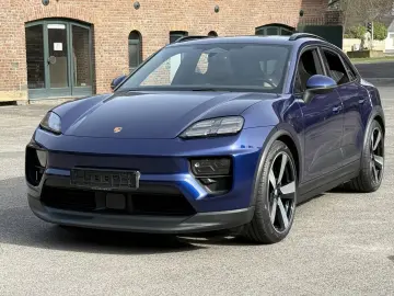 Porsche Macan 4 22 ZOLL MACAN SPORT PANORAMA MATRIX