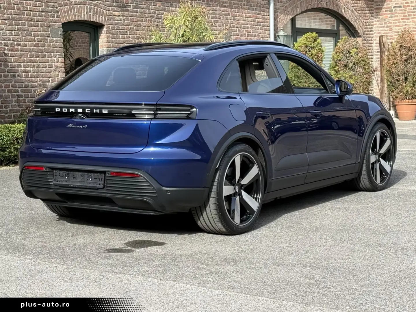 Porsche Macan 4 22 ZOLL MACAN SPORT PANORAMA MATRIX