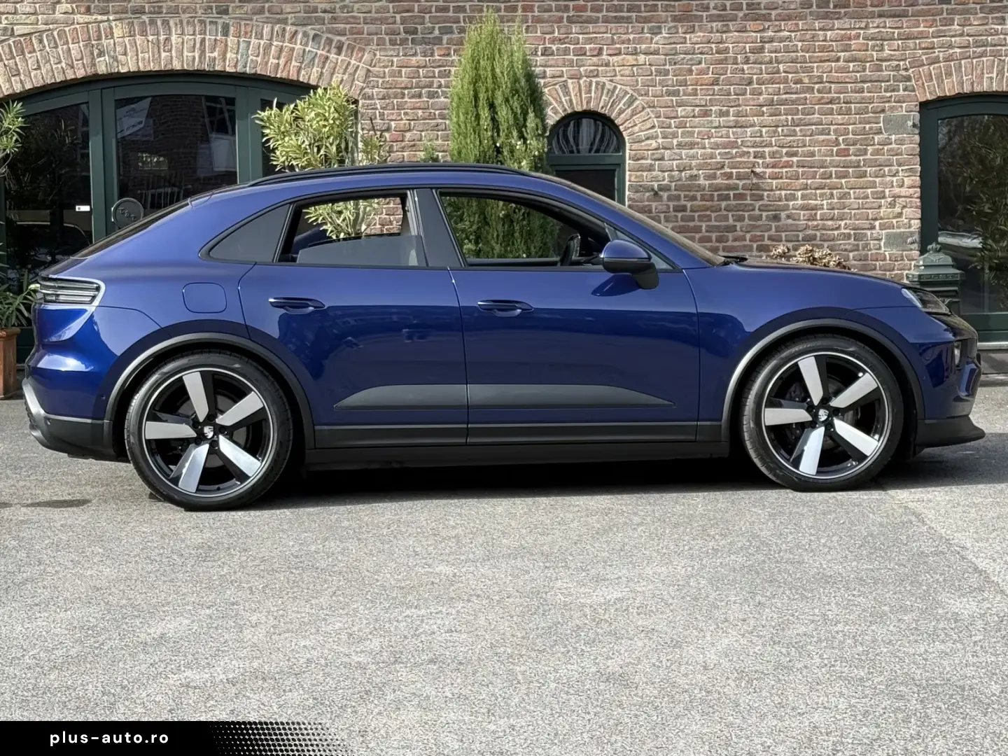 Porsche Macan 4 22 ZOLL MACAN SPORT PANORAMA MATRIX