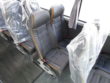 ANDERE Artour on Mercedes-Benz Chassis