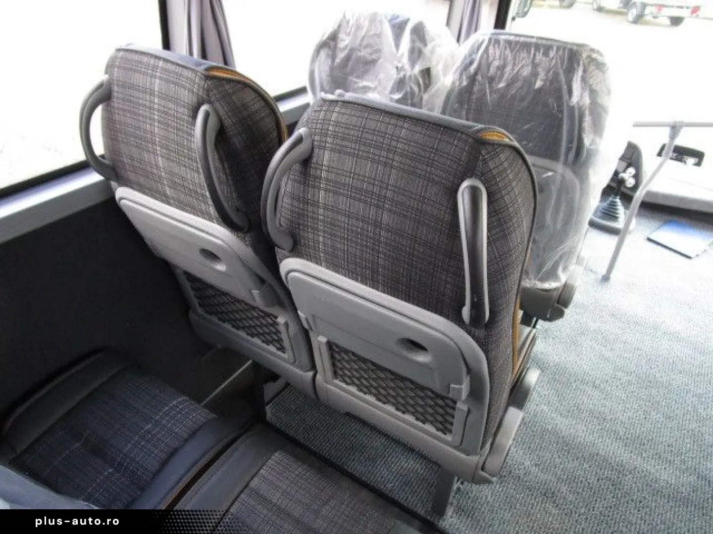 ANDERE Artour on Mercedes-Benz Chassis