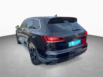 VW Touareg R-Line 3.0 TDI 8-Gang 4MOTION