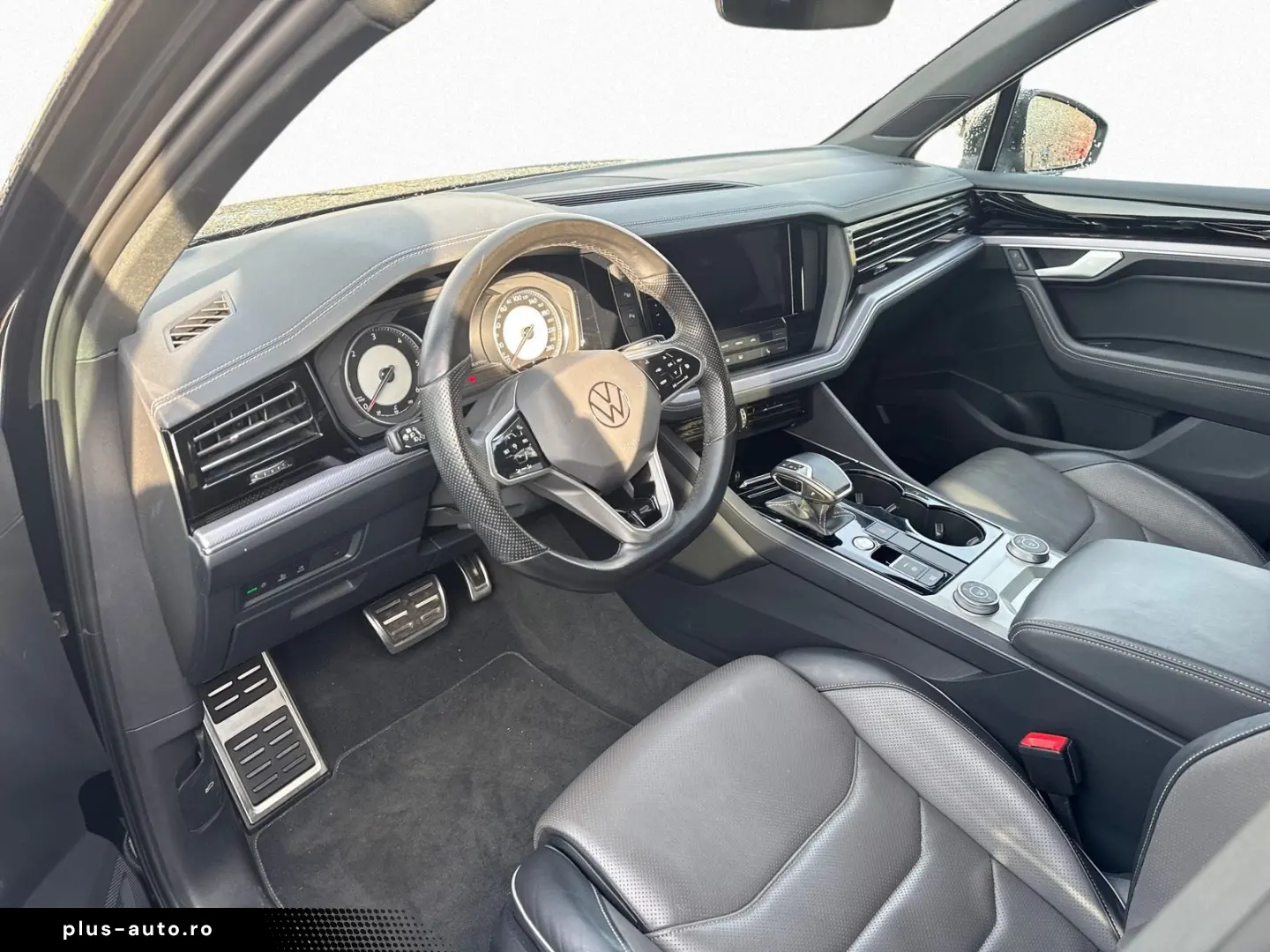 VW Touareg R-Line 3.0 TDI 8-Gang 4MOTION