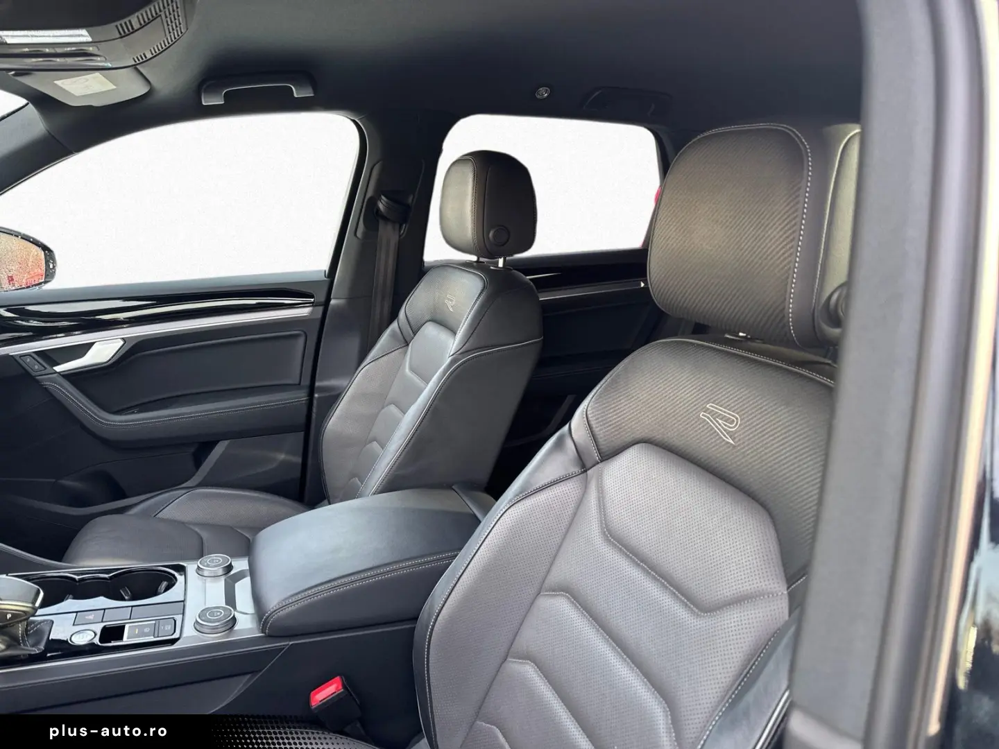 VW Touareg R-Line 3.0 TDI 8-Gang 4MOTION