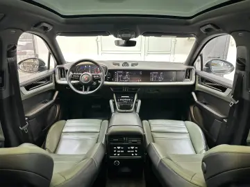 Porsche Cayenne Benzina 3.0 2024 Automata