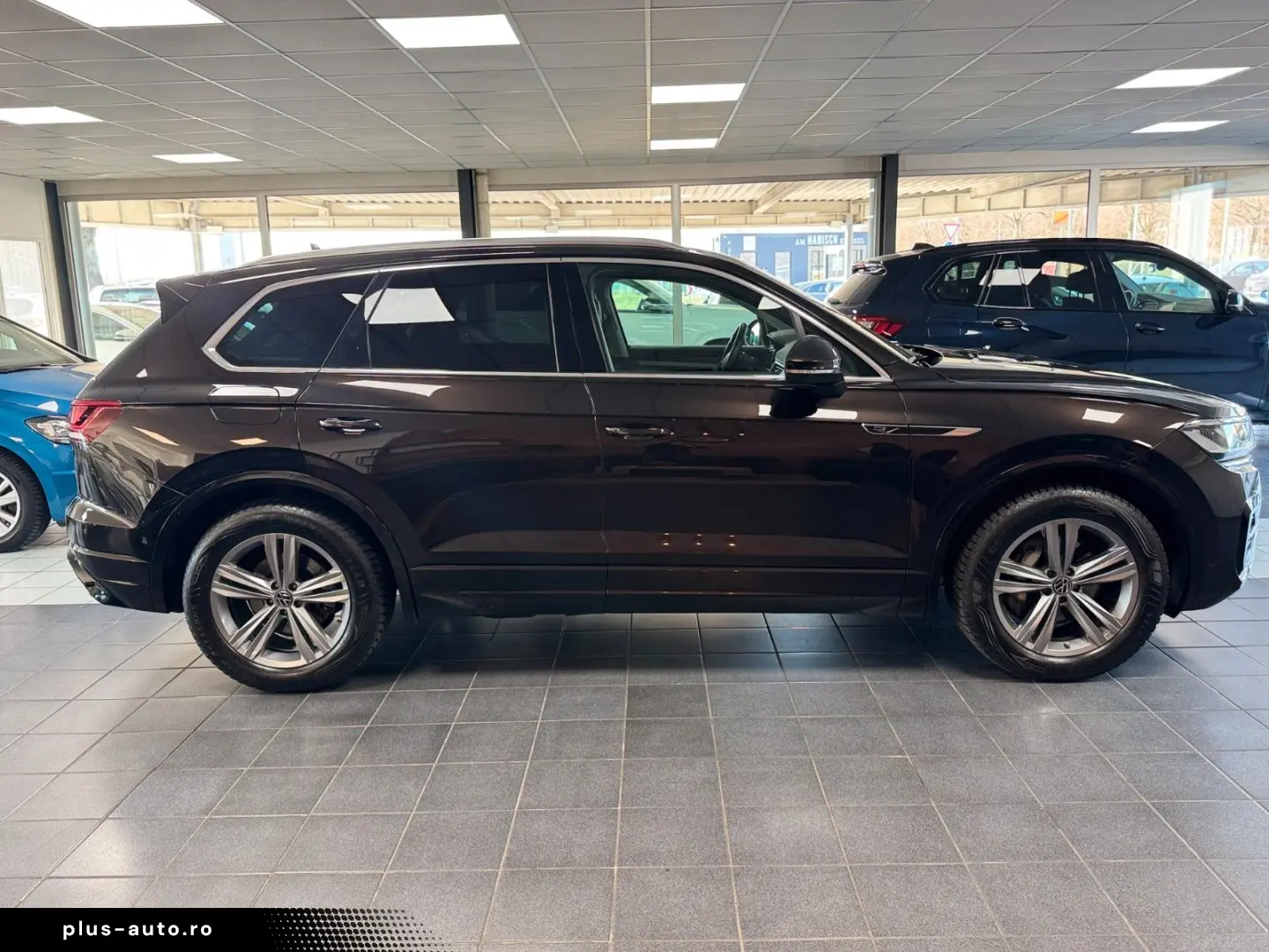 VW Touareg R-Line 4M CAM LUFT AHK LEDER LED ACC