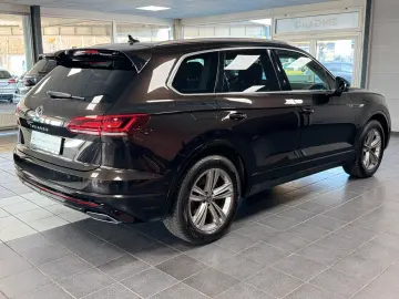 VW Touareg R-Line 4M CAM LUFT AHK LEDER LED ACC