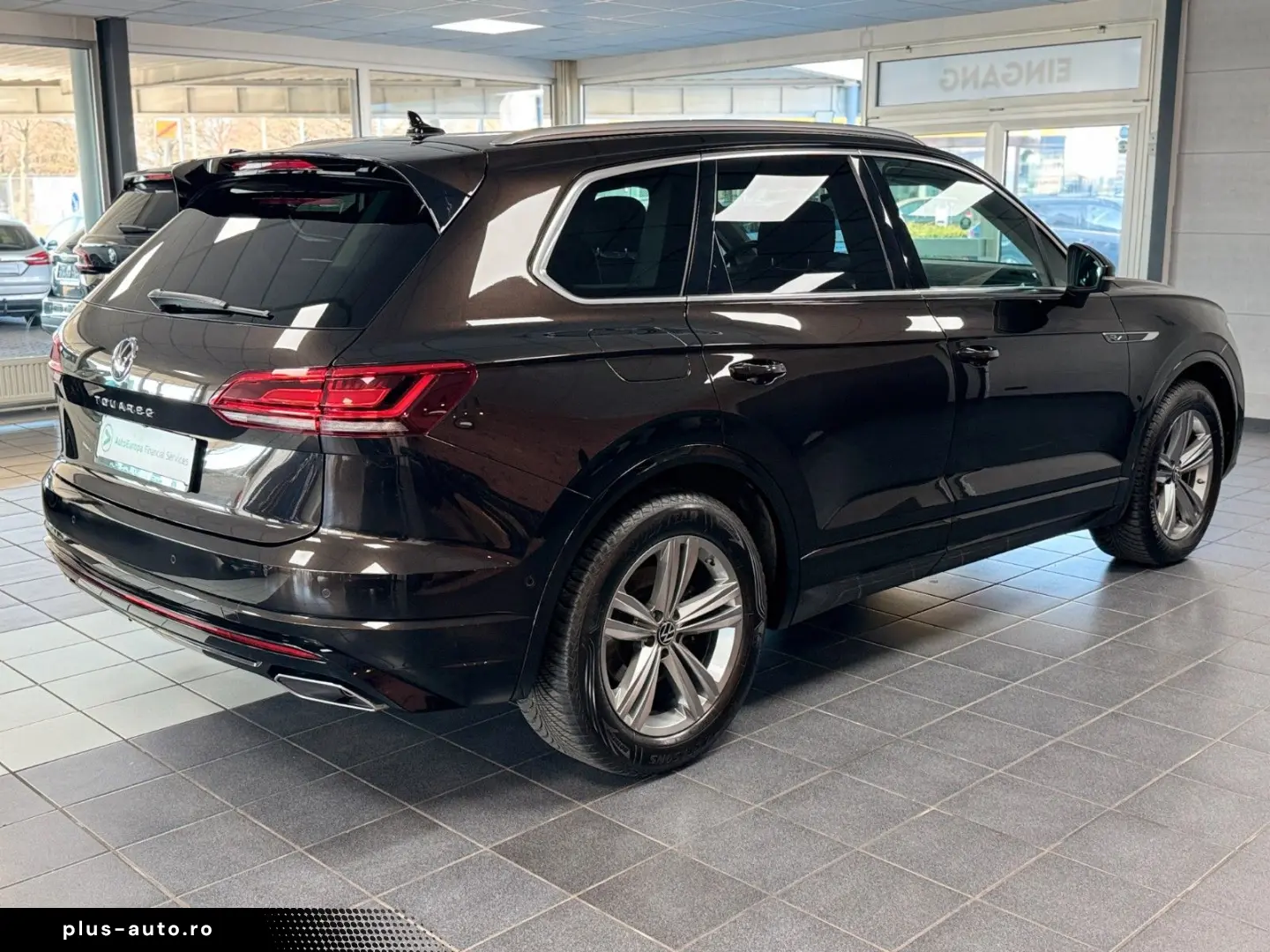 VW Touareg R-Line 4M CAM LUFT AHK LEDER LED ACC