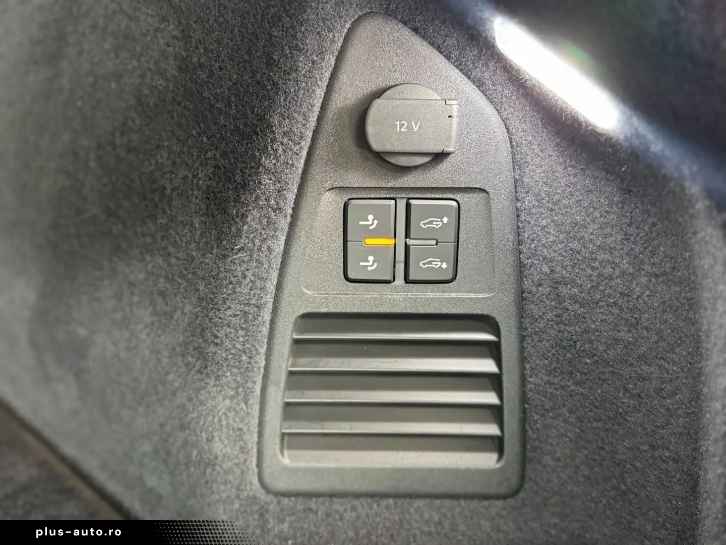 VW Touareg R-Line 4M CAM LUFT AHK LEDER LED ACC