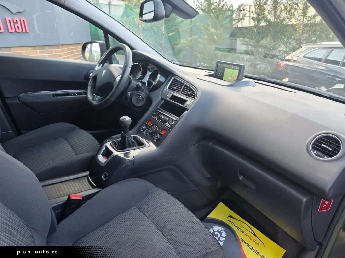 Peugeot 5008 Benzina 1.6 2013 Manuala