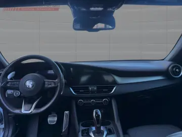 ALFA ROMEO Giulia Competizi.Matt Silber (ab Werk) Limitiert