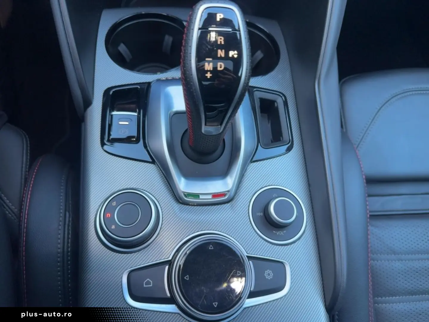 ALFA ROMEO Giulia Competizi.Matt Silber (ab Werk) Limitiert