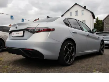 ALFA ROMEO Giulia Competizione Q4 Panodach! Harman Kardon!