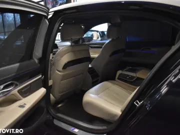 BMW Seria 7 740Ld xDrive MHEV