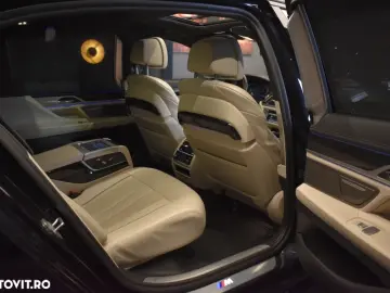BMW Seria 7 740Ld xDrive MHEV