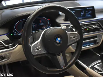 BMW Seria 7 740Ld xDrive MHEV