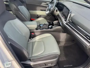 KIA Sportage Nightline Edition Hybrid 4WD LED PANO