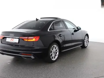 AUDI A4 30 TDI S LINE