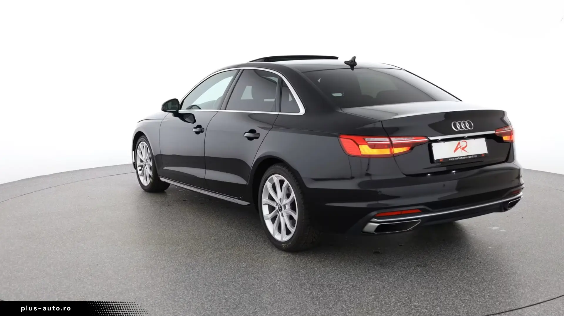 AUDI A4 30 TDI S LINE