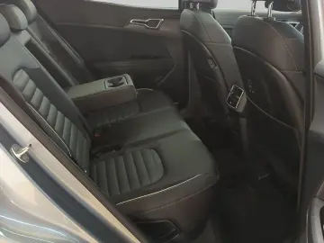 KIA SPORTAGE 1.6T GT-LINE PANO-DACH LEDER NAVI LED-L