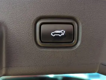 KIA SPORTAGE 1.6T GT-LINE PANO-DACH LEDER NAVI LED-L