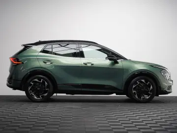 KIA Sportage 1.6 GT-Line 4WD PANO LEDER ACC Memory