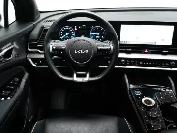 KIA Sportage 1.6 GT-Line 4WD PANO LEDER ACC Memory