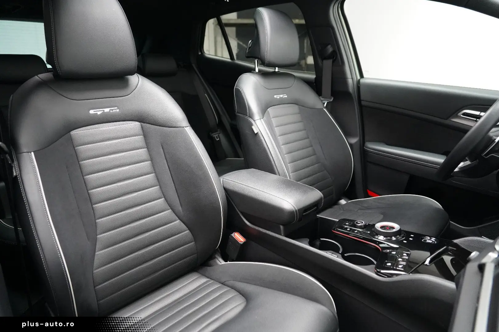 KIA Sportage 1.6 GT-Line 4WD PANO LEDER ACC Memory