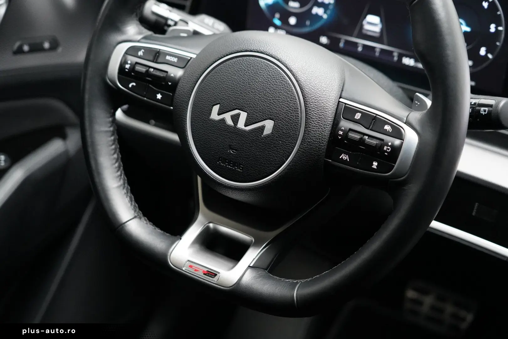 KIA Sportage 1.6 GT-Line 4WD PANO LEDER ACC Memory