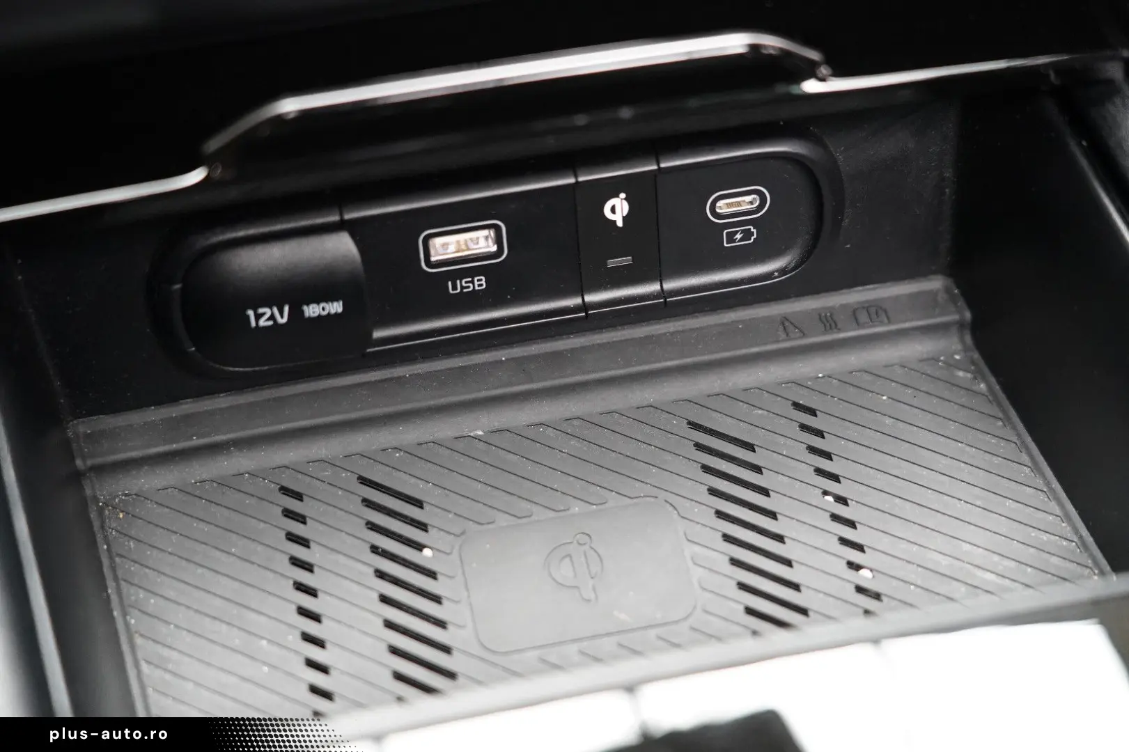 KIA Sportage 1.6 GT-Line 4WD PANO LEDER ACC Memory