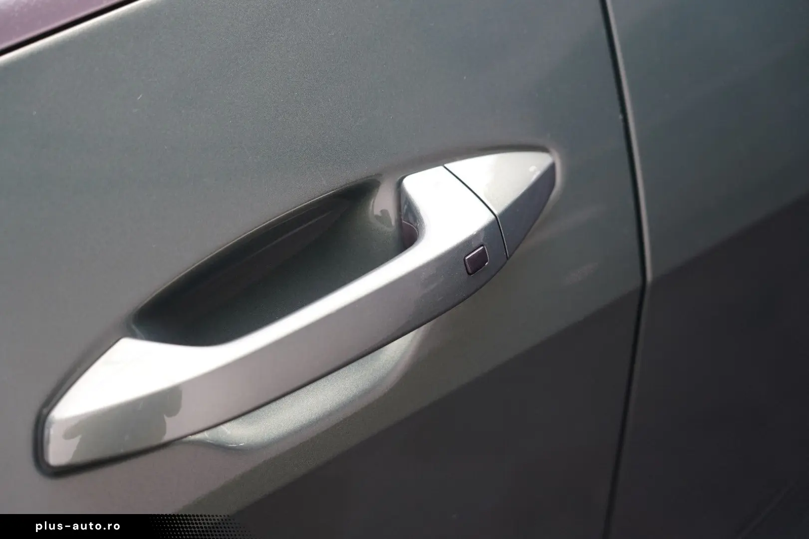 KIA Sportage 1.6 GT-Line 4WD PANO LEDER ACC Memory