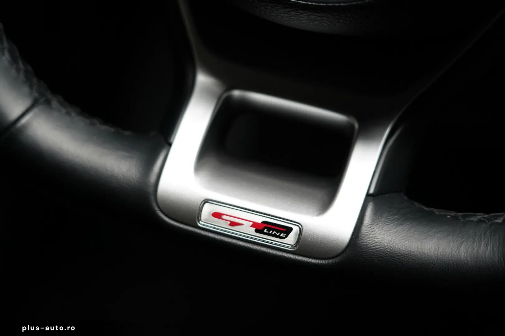 KIA Sportage 1.6 GT-Line 4WD PANO LEDER ACC Memory