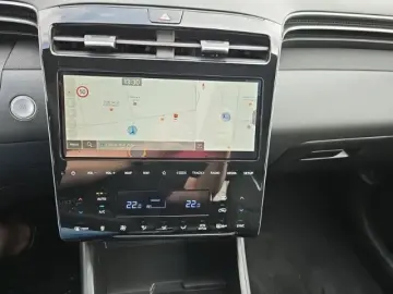 HYUNDAI Tucson Prime 1.6 T-GDI DCT 4WD Pano Assist-Pak