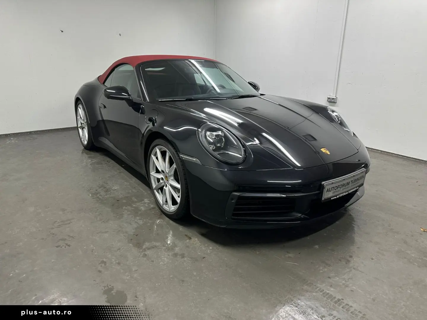 PORSCHE 992 Carrera Cabriolet  SPORT-CHRONO