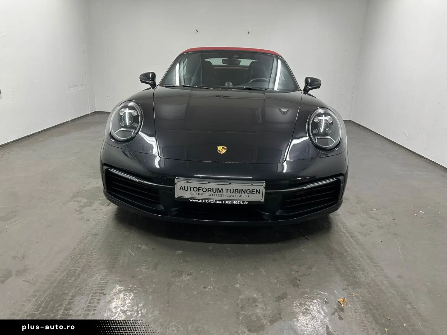 PORSCHE 992 Carrera Cabriolet  SPORT-CHRONO